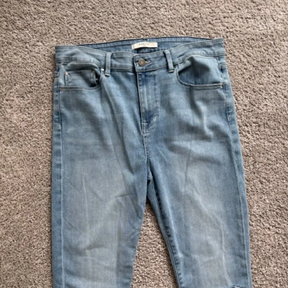 Fidelity | Gwen High Waist Ripped Skinny Jeans in Skyline size 30